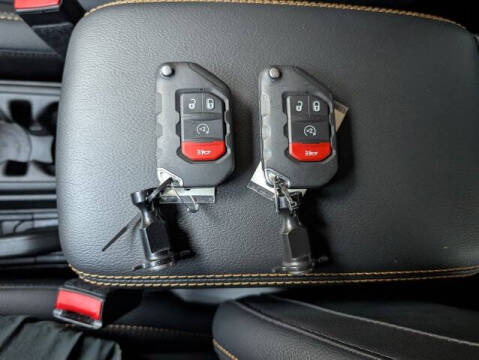 2024 Jeep Wrangler Sahara 4xe