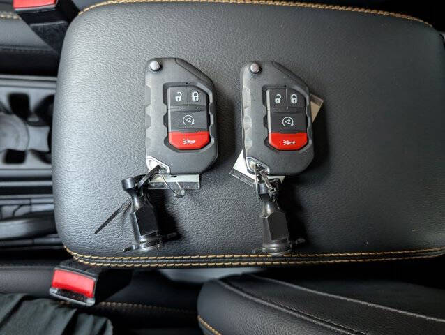 2024 Jeep Wrangler Sahara 4xe