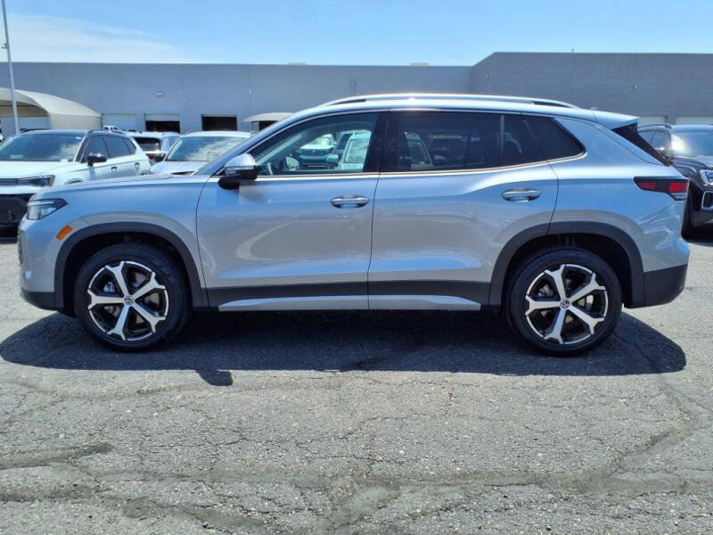 2025 Volkswagen Tiguan SE 4Motion