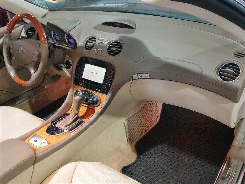 2008 Mercedes-Benz SL-Class 70