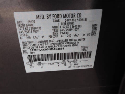 2022 Ford Edge Titanium