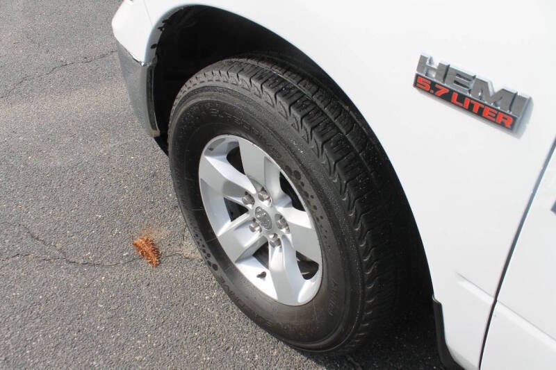 2021 RAM 1500 Classic Tradesman