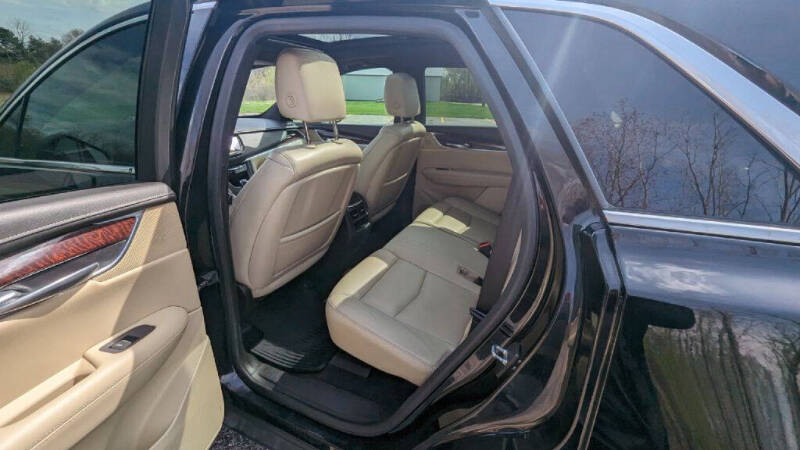 2018 Cadillac XT5 Premium Luxury