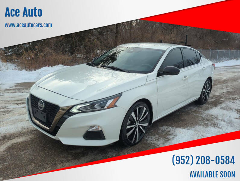 2022 Nissan Altima 2.5 SR