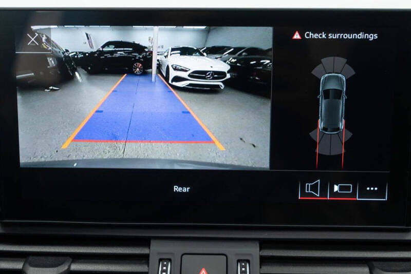 2024 Audi Q5 e quattro S line Premium 55 TFSI