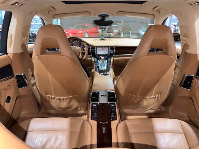 2010 Porsche Panamera Turbo