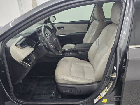 2017 Toyota Avalon XLE