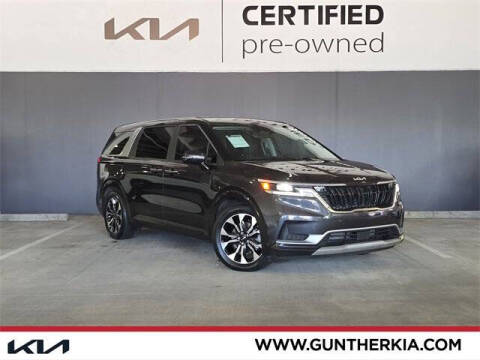 2024 Kia Carnival EX