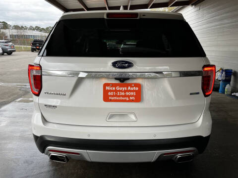 2017 Ford Explorer Platinum