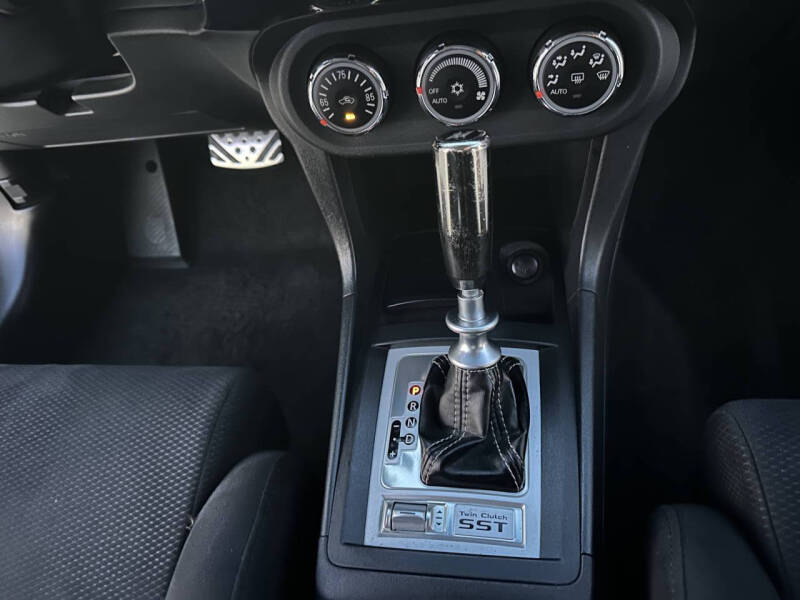 2011 Mitsubishi Lancer Evolution MR