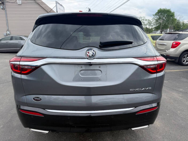 2019 Buick Enclave Essence