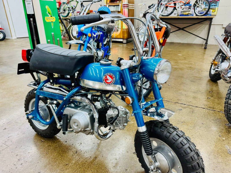 1969 Honda Z50A Silver Tag Hard-Tail mini