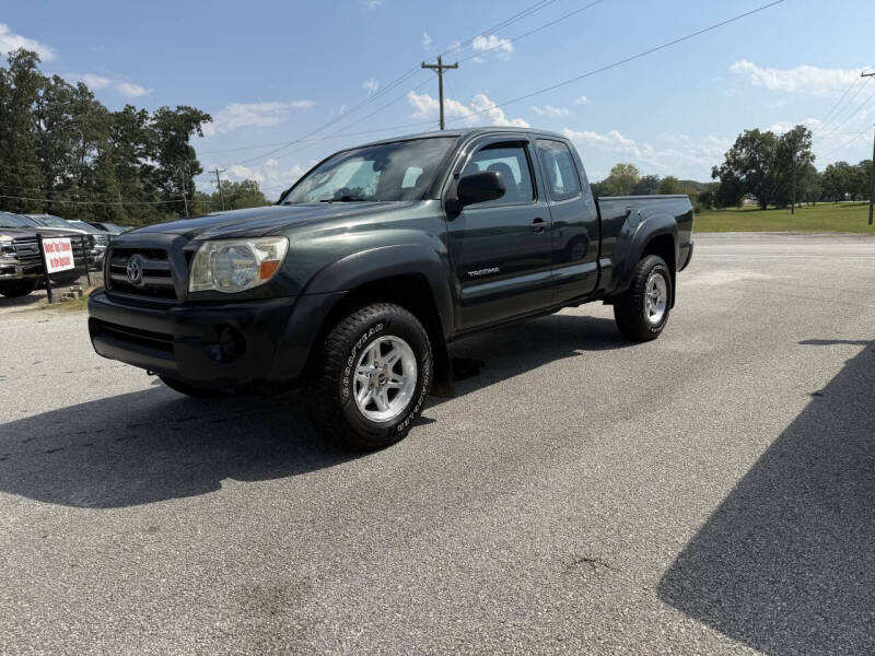 2010 Toyota Tacoma Base's photo