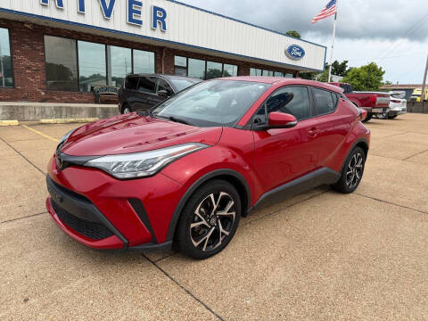 2022 Toyota C-HR XLE