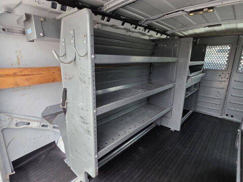 2016 Chevrolet Express 2500