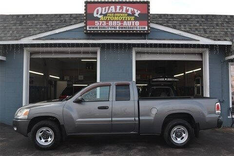 2007 Mitsubishi Raider