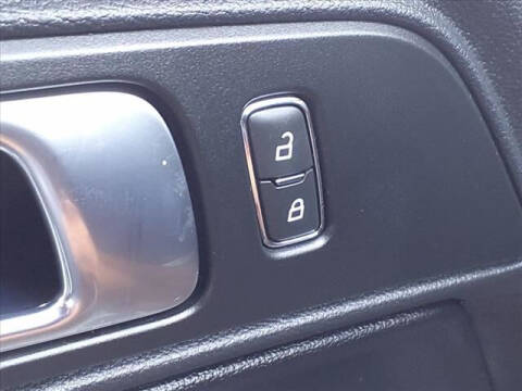 2022 Ford Mustang EcoBoost