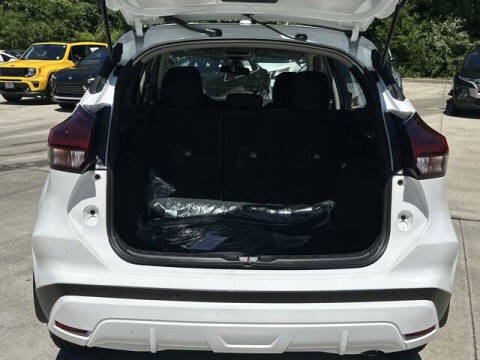 2025 Nissan Kicks Play S