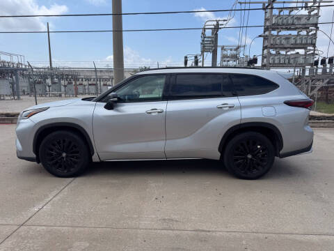 2024 Toyota Highlander XSE