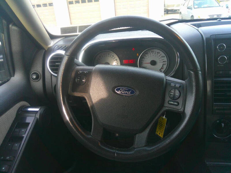 2008 Ford Explorer Sport Trac XLT