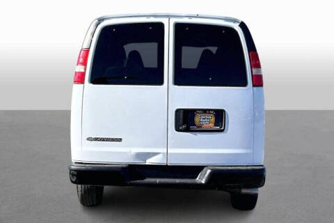 2017 Chevrolet Express LS 2500