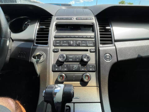 2012 Ford Taurus SEL