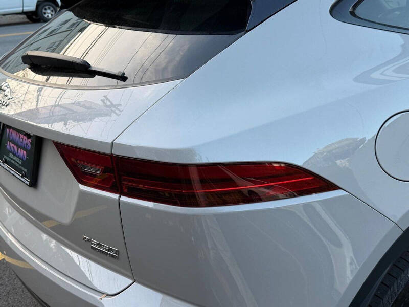 2018 Jaguar E-PACE P250 SE