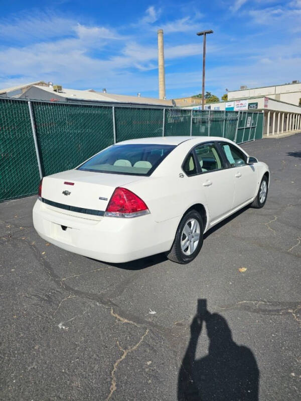 2008 Chevrolet Impala LS photo 3