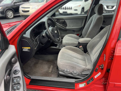 2004 Hyundai Elantra GLS