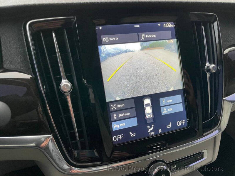 2018 Volvo S90 T5 Momentum