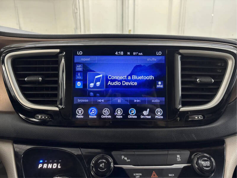 2017 Chrysler Pacifica