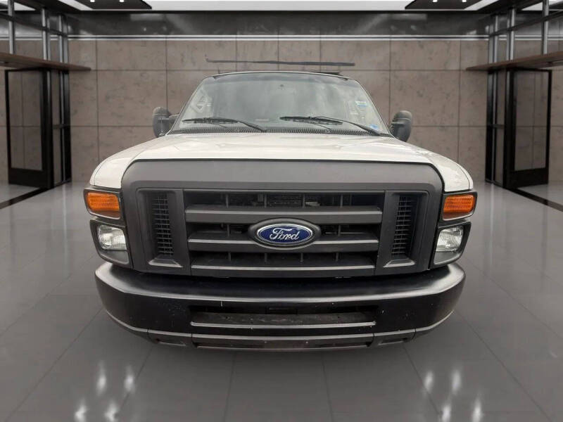 2012 Ford E-Series E-250