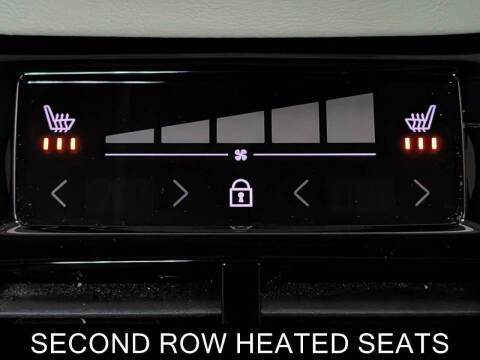 2025 Volvo XC60 B5 Plus Dark Theme