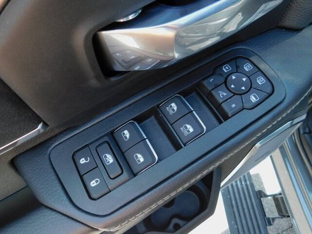 2025 RAM 3500 Laramie