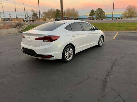 2019 Hyundai Elantra SEL