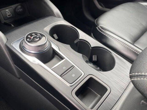 2024 Ford Escape Platinum