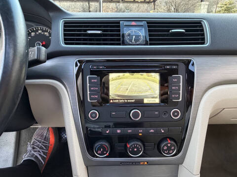 2014 Volkswagen Passat 2.0L TDI SE