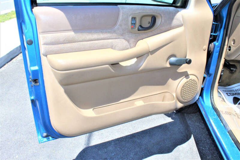2001 Chevrolet S-10