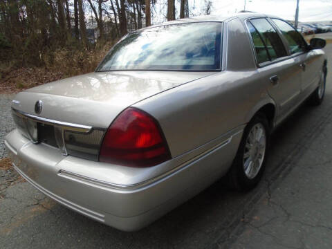 2010 Mercury Grand Marquis LS