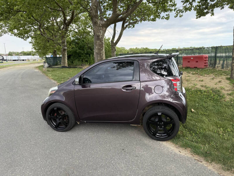 2014 Scion iQ