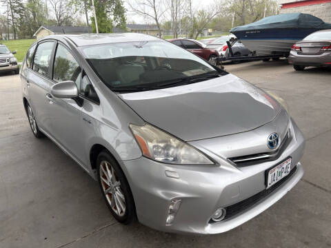 2013 Toyota Prius v Five
