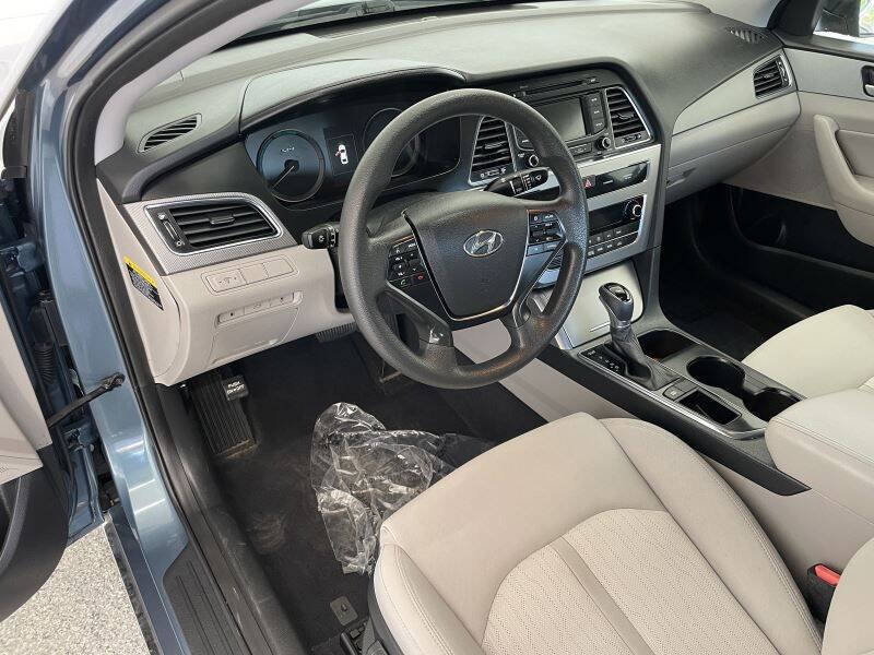 2016 Hyundai Sonata Hybrid SE