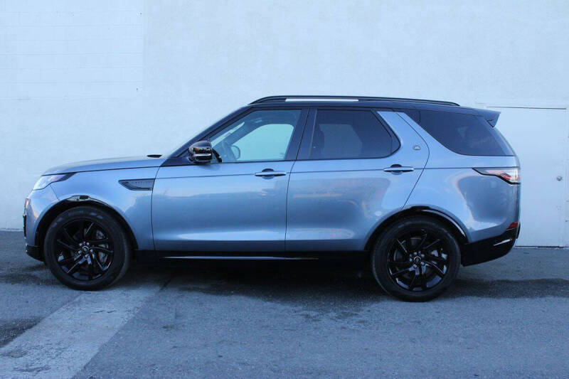 2020 Land Rover Discovery Landmark Edition