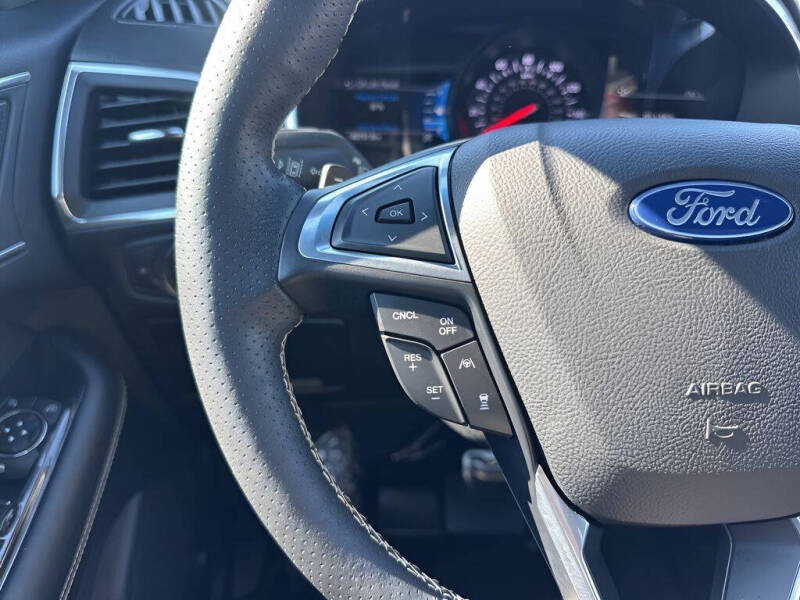 2020 Ford Edge ST