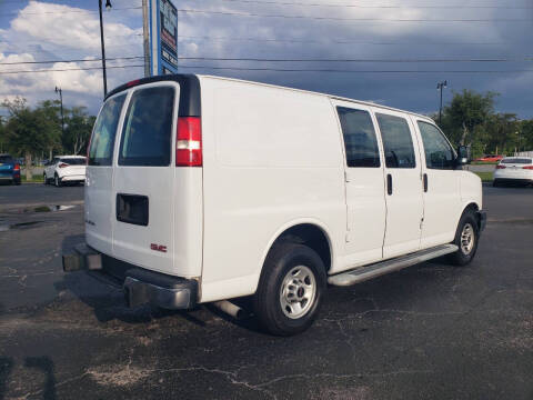 2020 GMC Savana 2500