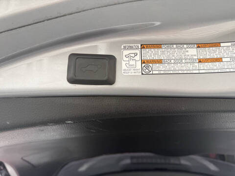 2018 Toyota RAV4 Hybrid XLE