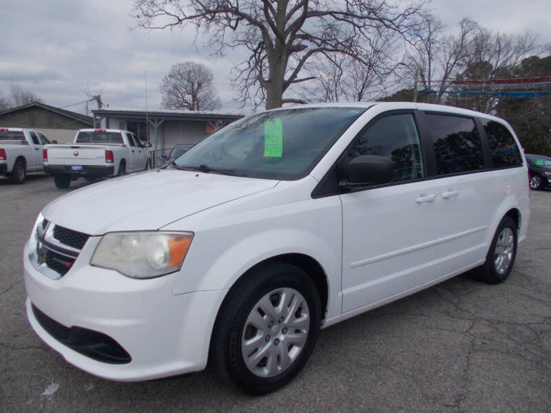 2014 Dodge Grand Caravan American Value Package's photo