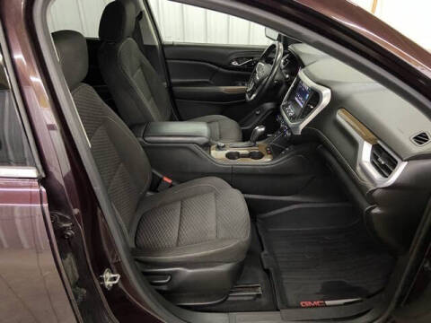 2017 GMC Acadia SLE-2