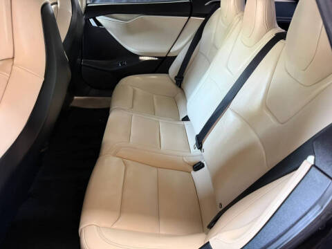 2017 Tesla Model S