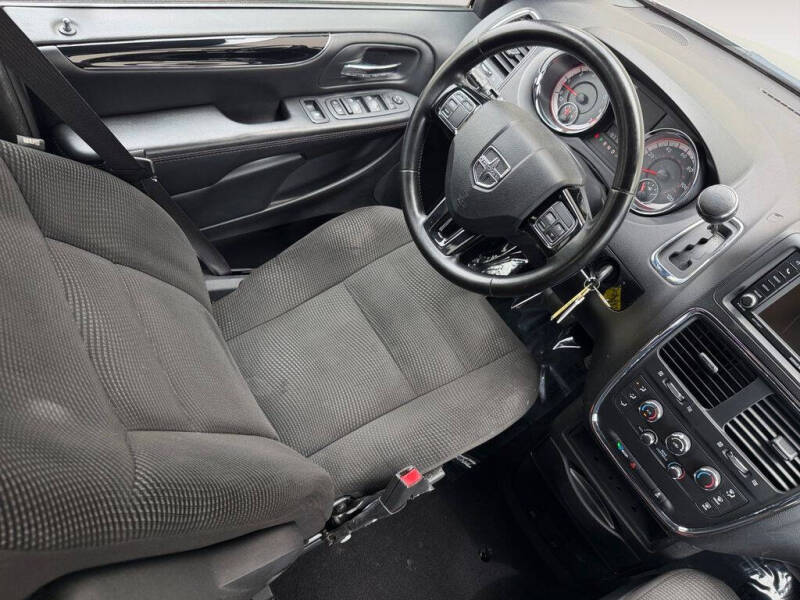 2020 Dodge Grand Caravan SE